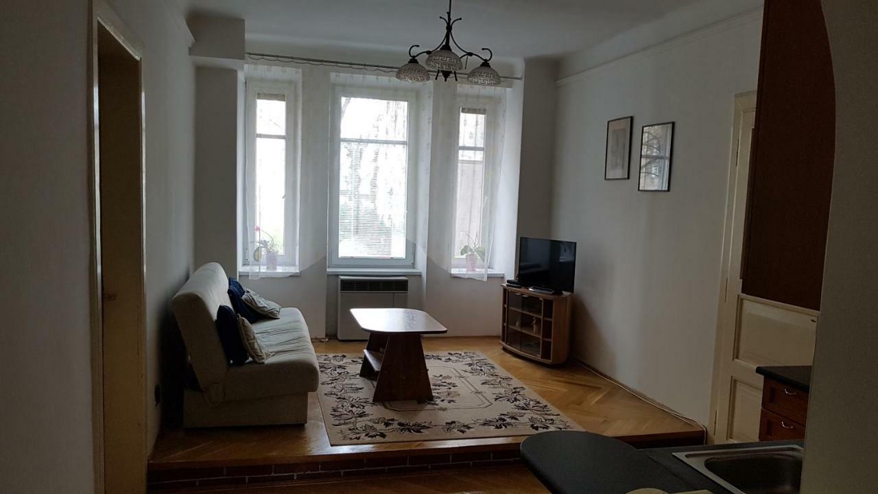 Apartmany Racianska Bratislava Bagian luar foto